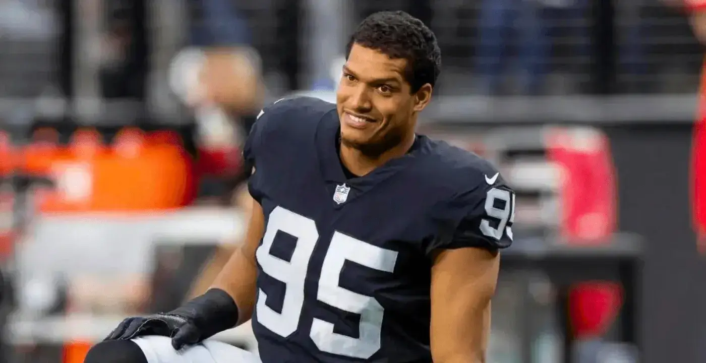 Isaac Rochell Net Worth How the NFL Star Built His Wealth